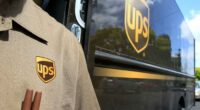 Purse pirates: UPS ripped off seasonal workers with unfair pay practices, lawsuit alleges