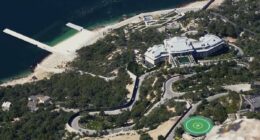 Putin 'builds secret £100million palace' in occupied Crimea