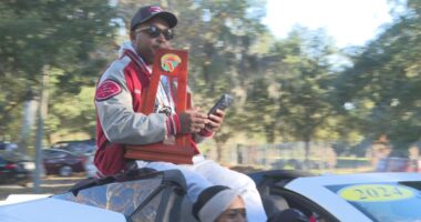 Raines High celebrates first state title since 2018 with parade filled with pride and community unity