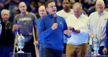 Rick Pitino ready to face his former school, captain as St. John’s meets Kentucky in final non-conference test
