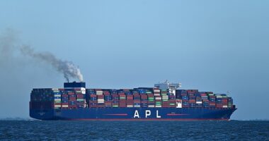 Russian spies infiltrate UK on cargo ships to scout military sites, find weaknesses