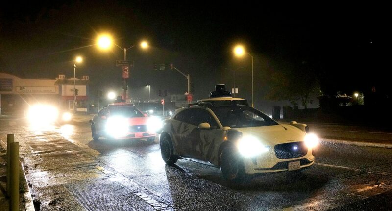 San Francisco power outage puts 130,000 in the dark, as self-driving car service stops vehicles in the street