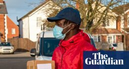 Should people wear a mask in public if they feel unwell with flu?