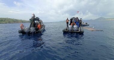 Soccer coach, children missing after tour boat sinks in Indonesia