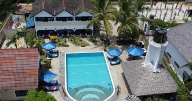 Somali fraud ring turned cash for hungry kids into luxury empires