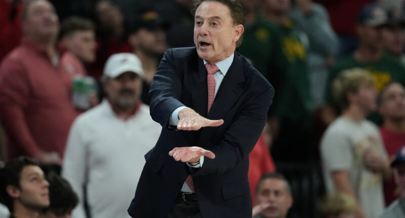 St. John’s survives Ole Miss’ late comeback bid in defensive struggle