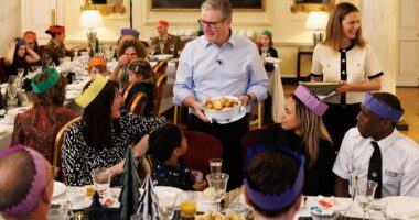 Starmer admits people still 'struggling' in Christmas message