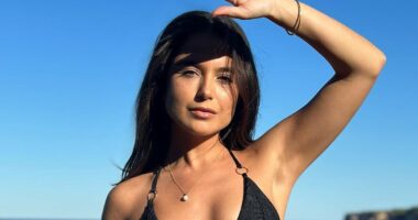 Swimwear model slammed for 'tone deaf' posts after Bondi massacre