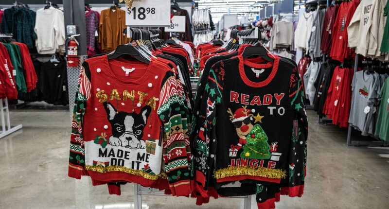 TSA warns flyers not to wear festive item while traveling