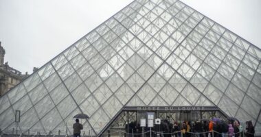 The Louvre hit by embarrassing new blunder