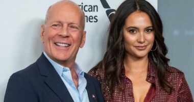 'The holidays look different now': Emma Heming Willis reflects on changes amid Bruce Willis' dementia diagnosis