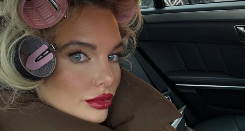 The real reason Helen Flanagan is 'livid' with ex Scott Sinclair