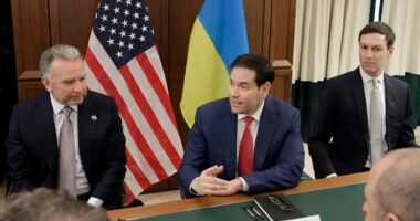 Trump's Secretary of State Marco Rubio heads to Florida to hammer out Russia-Ukraine peace deal