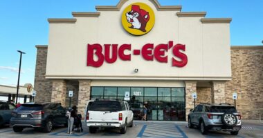 Two new Buc-ee's are coming to Florida. Here's when