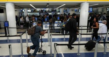 US plans social media check on Australians and other visitors