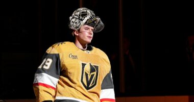 Vegas' Carter Hart gets emotional response in return to ice after acquittal in bombshell sexual assault case