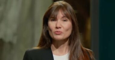 Woman who 'killed two girls with poisoned raspberries' found in UK