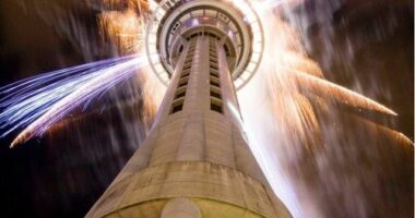 World parties at New Year's Eve celebrations to bring an end to 2025