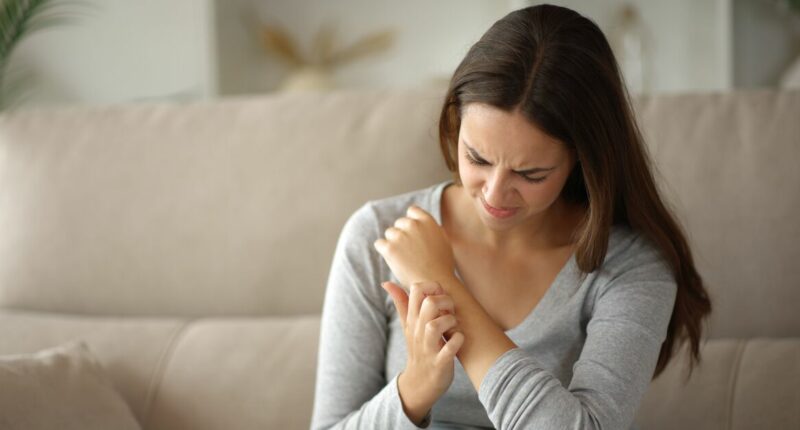 'Blue' skin pattern could signal blocked artery - when to see your doctor