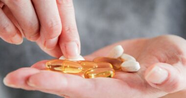 'I'm a doctor and these are the signs you have a vitamin D deficiency'