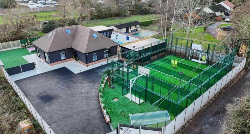 £1.6m three-bed property on sale called 'most Essex house ever'