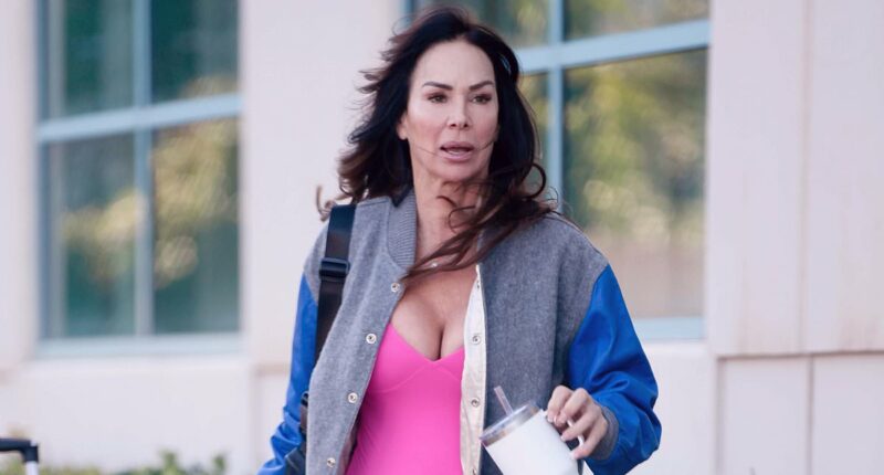 90s bombshell who replaced Pamela Anderson looks ageless at 59