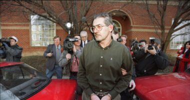 Aldrich Ames, CIA officer convicted of spying for Russia, dies at age 84