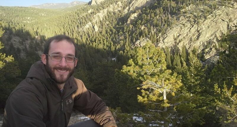 Alex Pretti broke rib in scuffle with feds days before he was killed