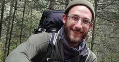 Alex Pretti's family slams Trump administration's 'sickening lies'