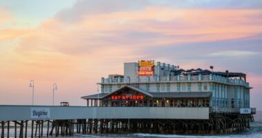 American seafood staple quietly shuts 90% of restaurants