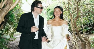 Brooklyn Beckham's claim about Nicola's bridal dress is contradicted