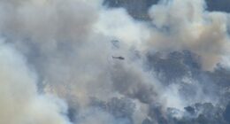 Aï»¿n emergency bushfire warning has been issued for a blaze burning in south-west Victoria..