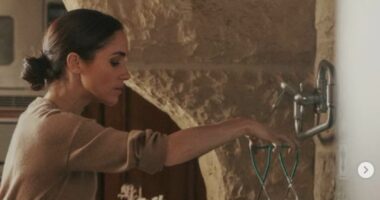 CNN anchors say Meghan's jam is 'something to say goodbye to' in 2025