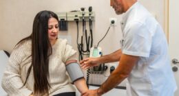 Cardiologist lists daily habits that may be secretly damaging your heart health