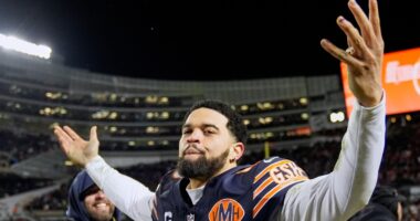 Chicago Bears to face Los Angeles Rams in divisional round of NFL playoffs after beating Green Bay Packers in wild-care game