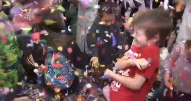 Children ring in 2026 in early New Year's Eve events across Chicago area, including Naperville DuPage Children's Museum