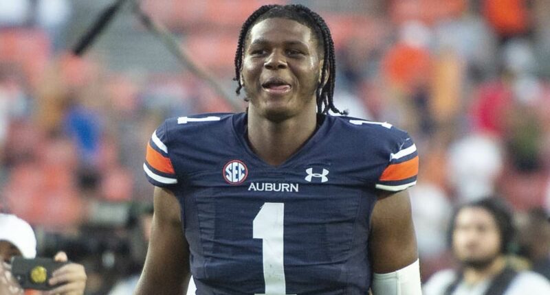 College quarterback transfers to his SEVENTH school