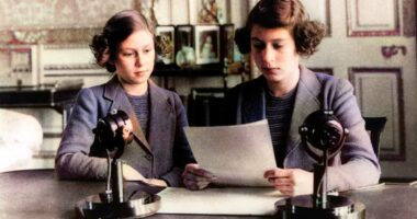 'Come on Margaret': Did Queen Elizabeth's first 'viral moment' help bring America into WW2?