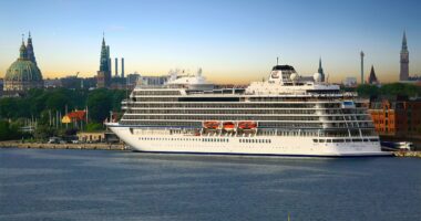 Cruise hit by brutal outbreak of 'rib-cracking' stomach virus