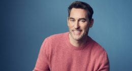 Diet that will help you lose weight fast while giving your body everything it needs, by top nutritionist ROB HOBSON. His scientifically-backed method works if you're on jabs or not - it's simple, speedy... and it works