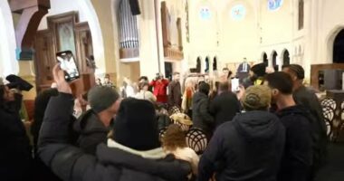 Don Lemon joins anti-ICE protesters as they storm Minnesota church