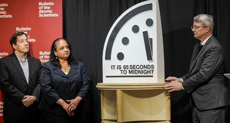 'Doomsday Clock' ticks closer to midnight over global threats, group says