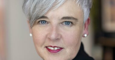 Ex-Navy campaigner says sexism in the military is getting even WORSE 