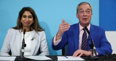 Farage rubs salt in Kemi's wounds with Braverman defection