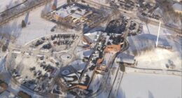 Federal agents arrest man in Bolingbrook Police Department lobby after he tried to report encounter with them: officials