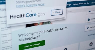 Final day to select ACA health plans arrives in most states, with no subsidy deal yet