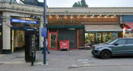 Florist loses race discrimination case over eating ham sandwich