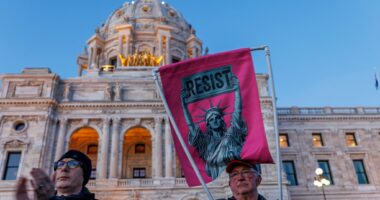 Greene: Outraged Minnesota ex-Gov. Jesse Ventura should run again to stand up to ICE after shooting