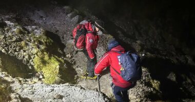 Hunt to find two rescued walkers 'who fled hotel without paying'