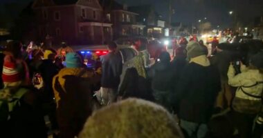 ICE agent shoots Venezuelan national in Minneapolis after shovel attack during ambush: DHS